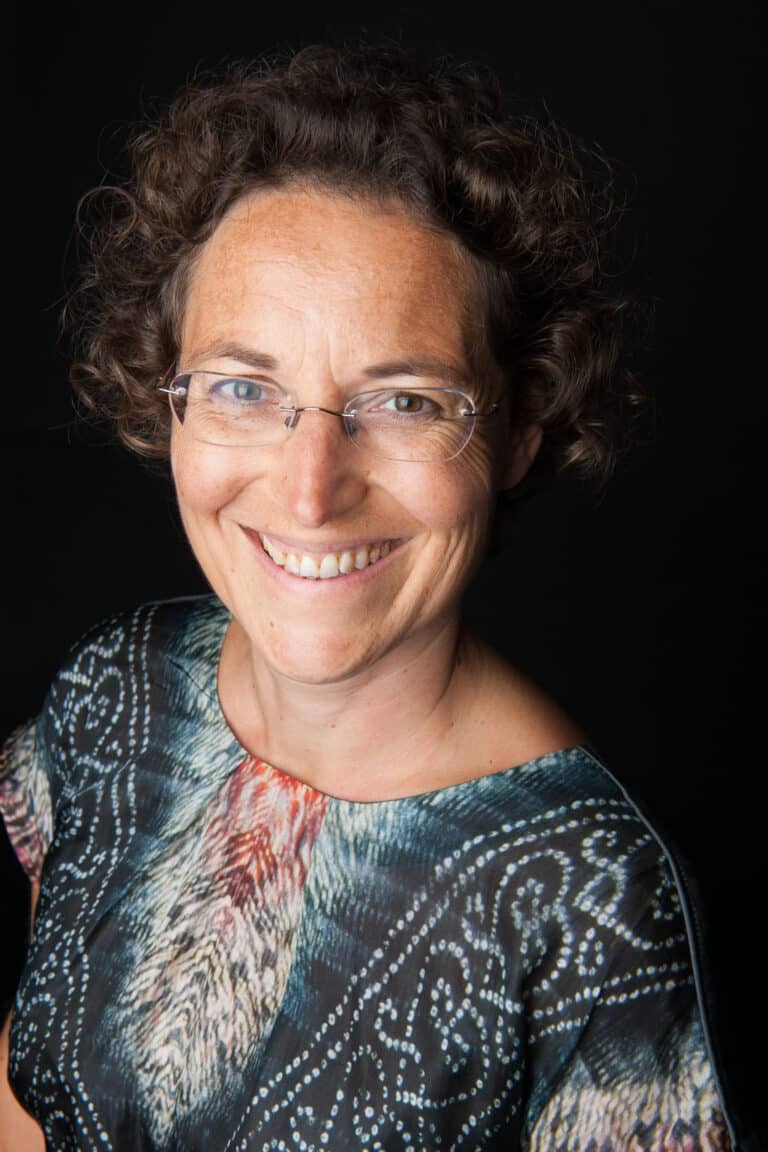 Titia Bakker, Traumatherapie