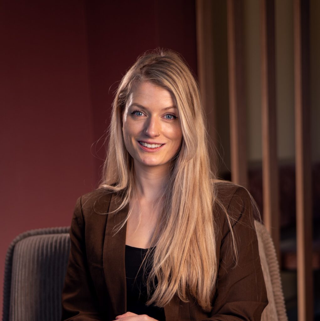 Sarah Nieuwenhuis, Narcisme coach