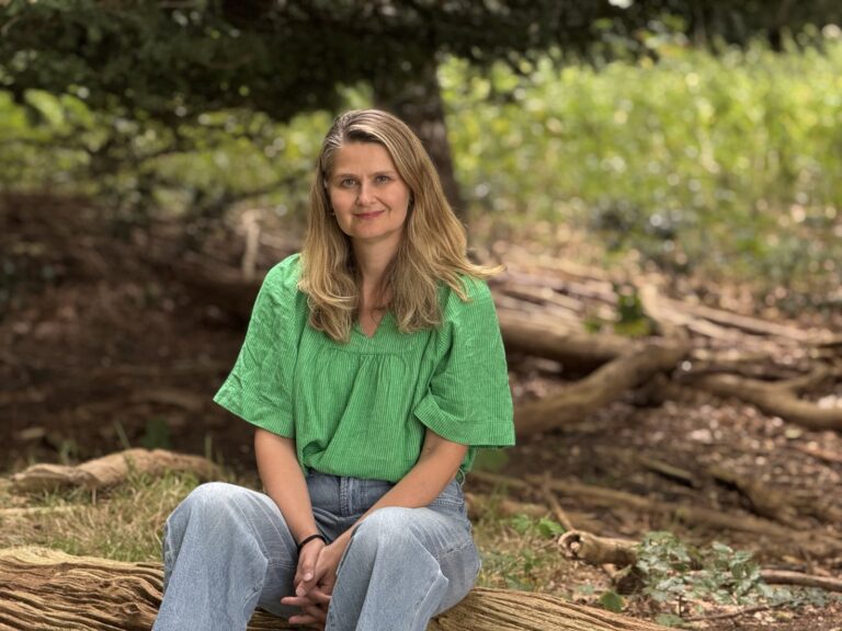 Kimberley Pope, Psychosociaal therapeut